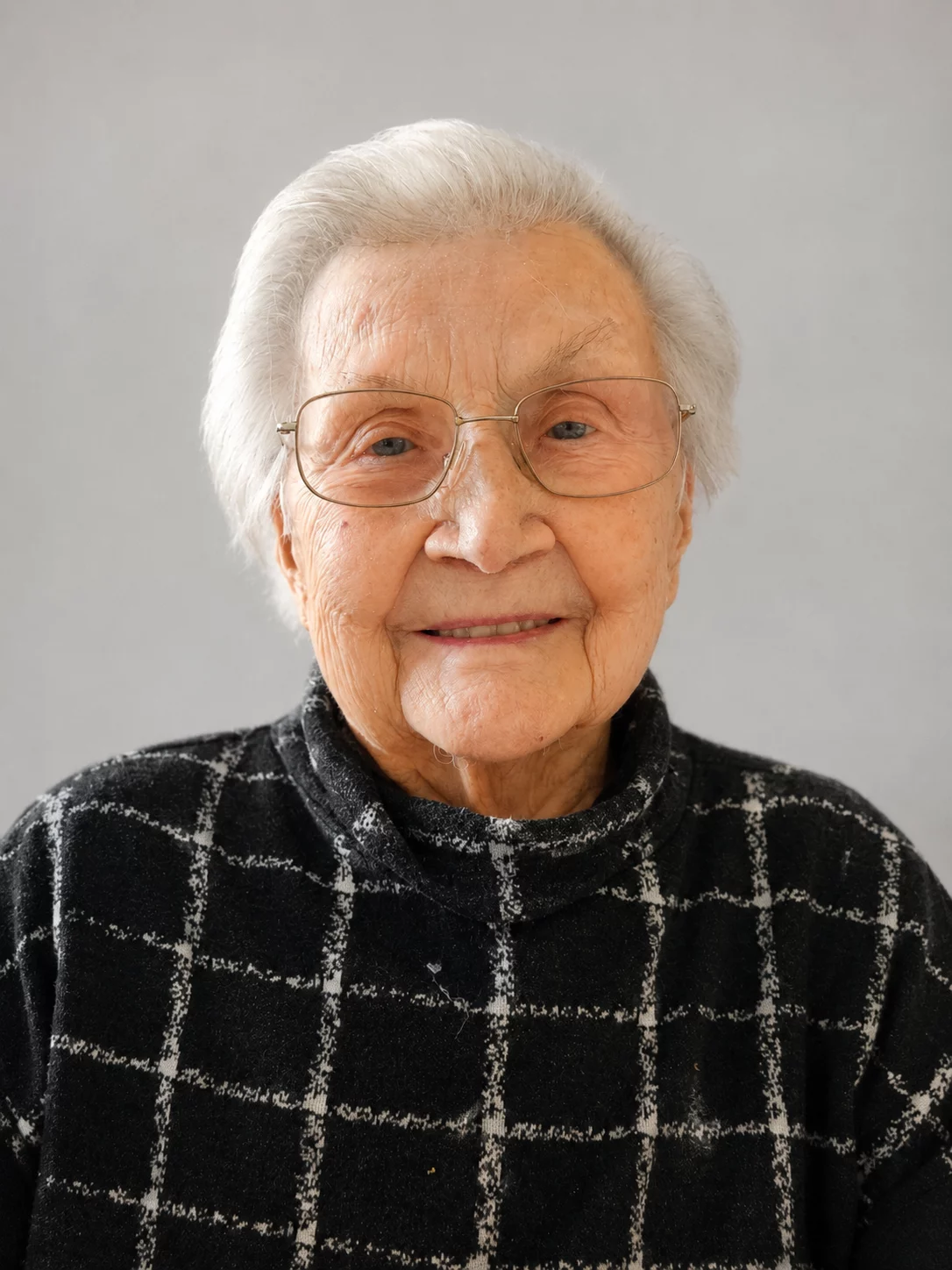 Best Fr Hilda MARTERN Passfoto bea